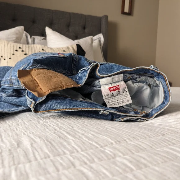 Levi's Vintage 501 Straight Leg Jeans 90s - Picture 12 of 16